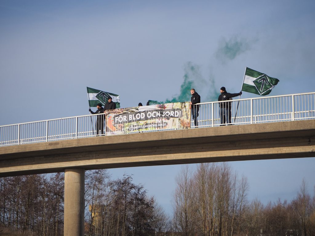 Nordic Resistance Movement "For blood and soil" banner action, Ängelholm