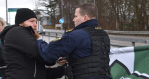 Crazed police attack at NRM Växjö activism